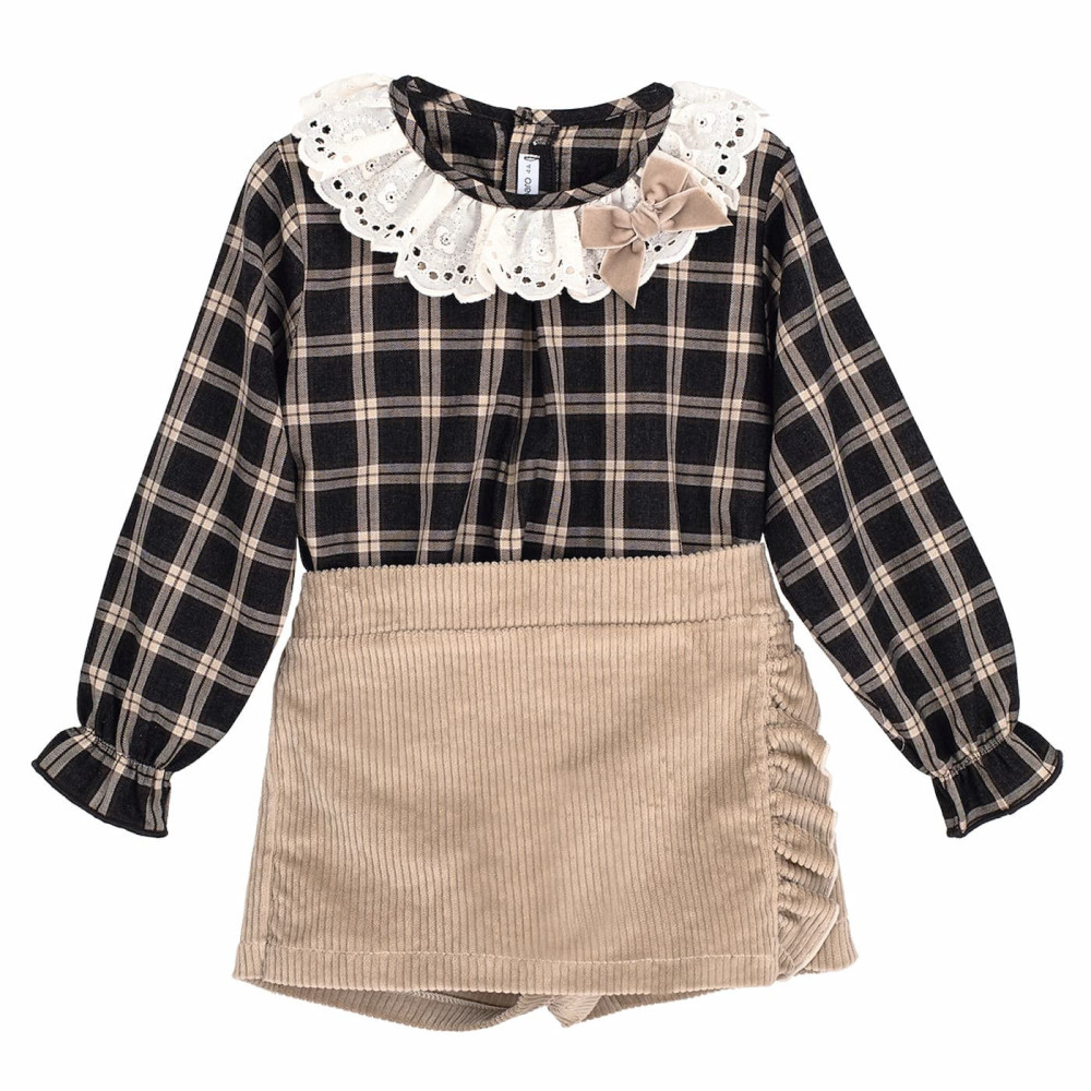 Conjunto Falda-Pantalón de Pana para Niña