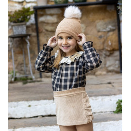 Conjunto Falda-Pantalón de Pana para Niña
